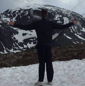 Meet your Posher, Sam